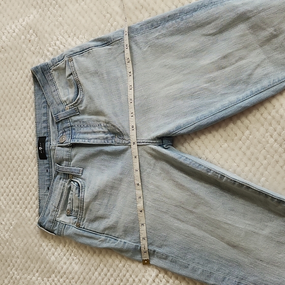 7 FOR ALL MANKIND WOMENS JEANS.  SIZE 26 LIGHT BLUE RAW HEM - Picture 9 of 15